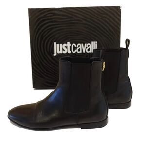 JUST CAVALLI 100% Calfskin Leather Black Flat Ankle Boots Women’s Sz 8 US 39 EUR